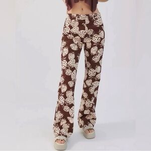 BDG URBAN OUTFITTERS Bohemian Strawberry print Brown 90's Bootcut Jeans Size 28